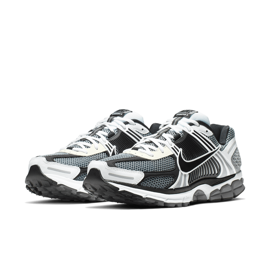 Nike Zoom Vomero 5 SE SP (Dark Grey/Black-White-Sail) 10/25 - Nike Zoom Vomero 5 SE SP (Dark Grey/Black-White-Sail) 10/25 - 