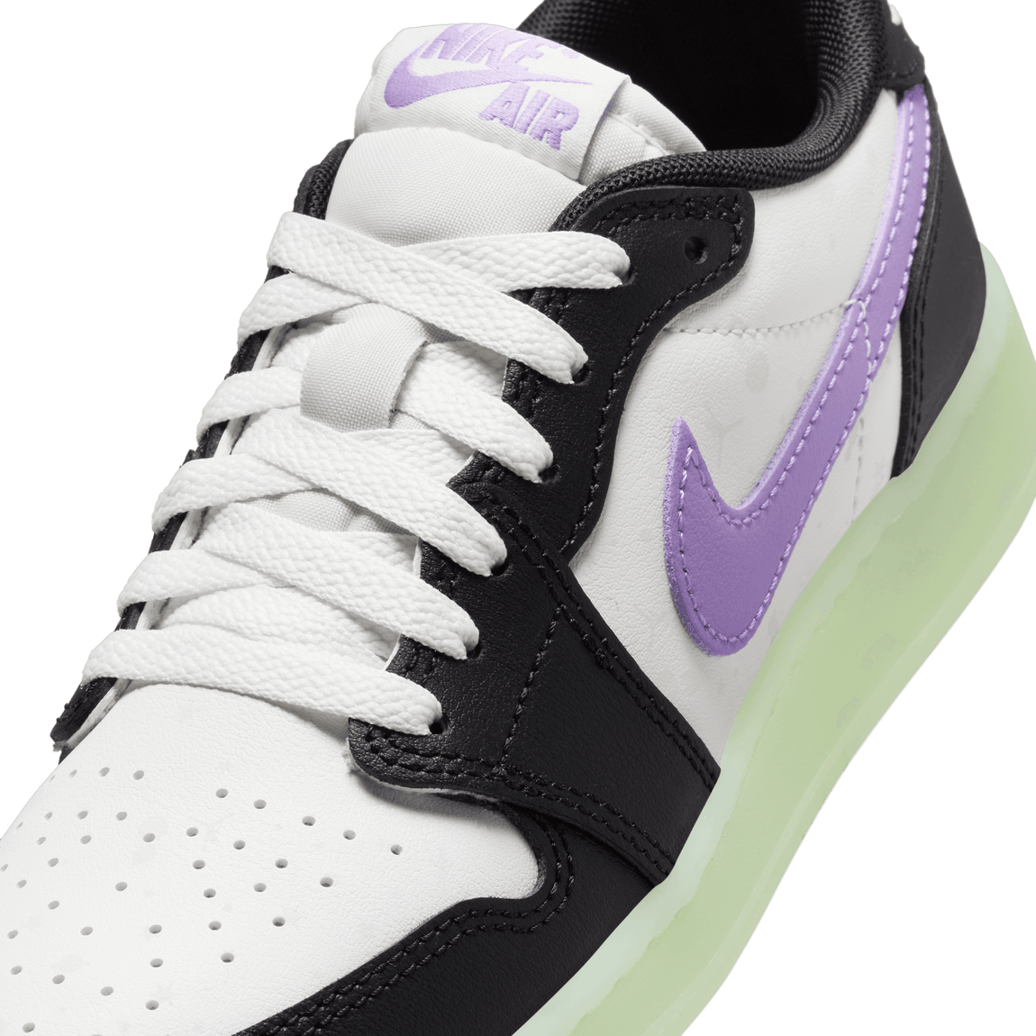 Air Jordan 1 Retro Low GS (Black/Black Raspberry-Volt Tint) 9/24 - Air Jordan 1 Retro Low GS (Black/Black Raspberry-Volt Tint) 9/24 - 