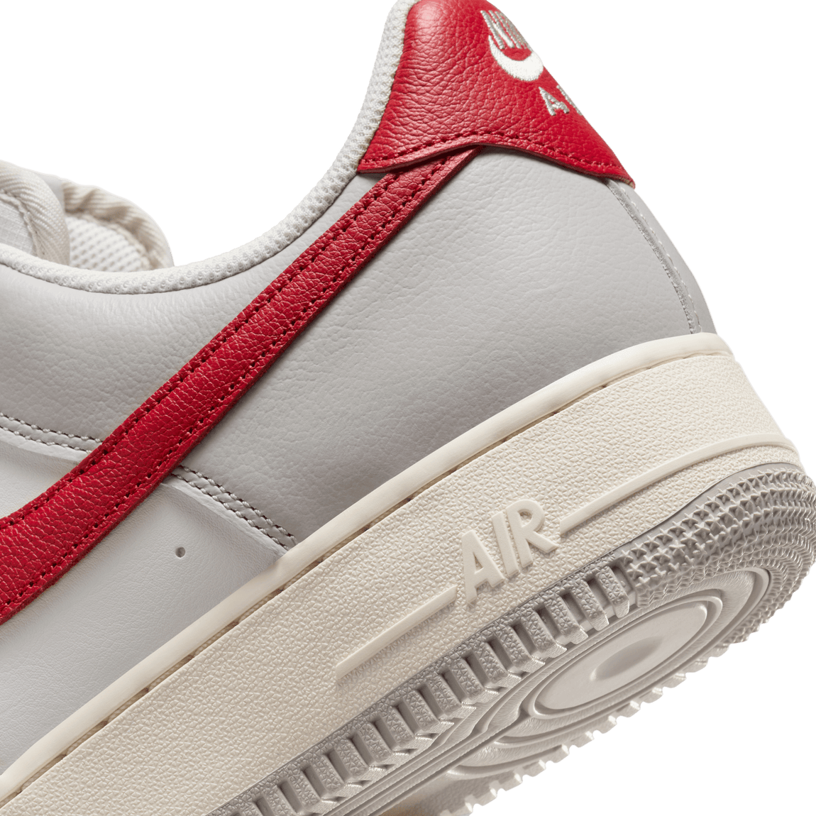 Nike Air Force 1 '07 LV8 (Lt Iron Ore/Gym Red-Pale Ivory-Phantom) - Nike Air Force 1 '07 LV8 (Lt Iron Ore/Gym Red-Pale Ivory-Phantom) - 