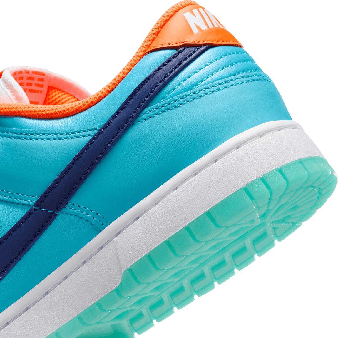 Nike Dunk Low SE (Baltic Blue/Deep Royal Blue-Total Orange) - Nike Dunk Low SE (Baltic Blue/Deep Royal Blue-Total Orange) - 