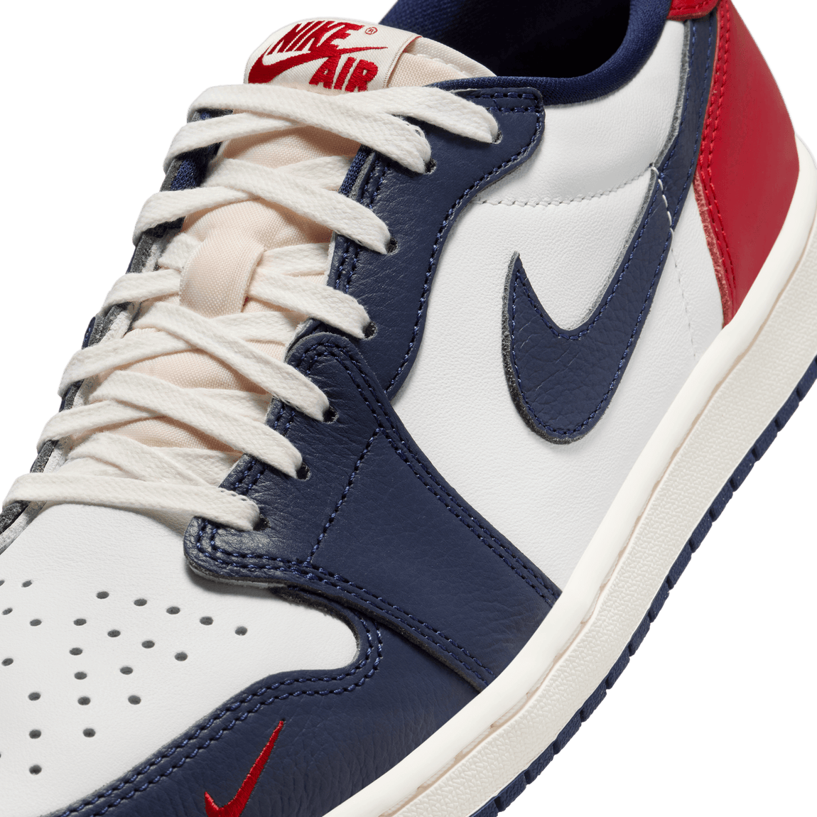 Air Jordan 1 Retro Low OG “Howard University” (Summit White/Gym Red-Midnight Navy) 10/12 - Air Jordan 1 Retro Low OG “Howard University” (Summit White/Gym Red-Midnight Navy) 10/12 - 